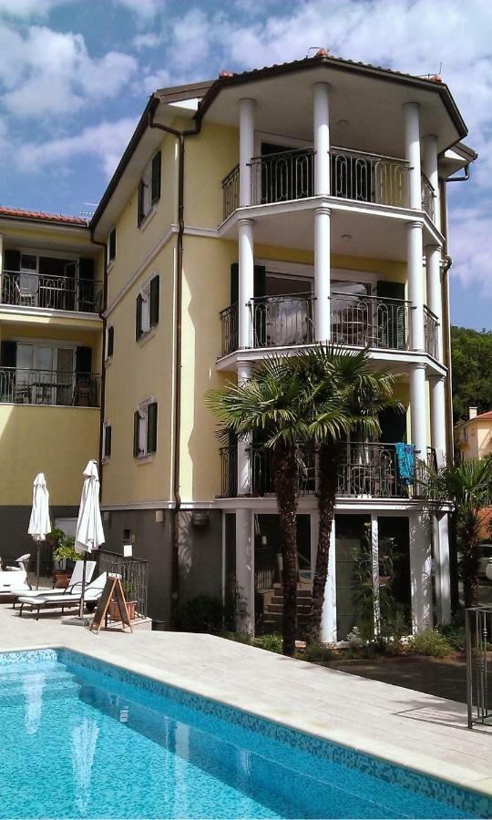 Apartment Villa Maria 10 With Swimming Pool Опатия Экстерьер фото