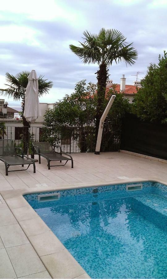 Apartment Villa Maria 10 With Swimming Pool Опатия Экстерьер фото